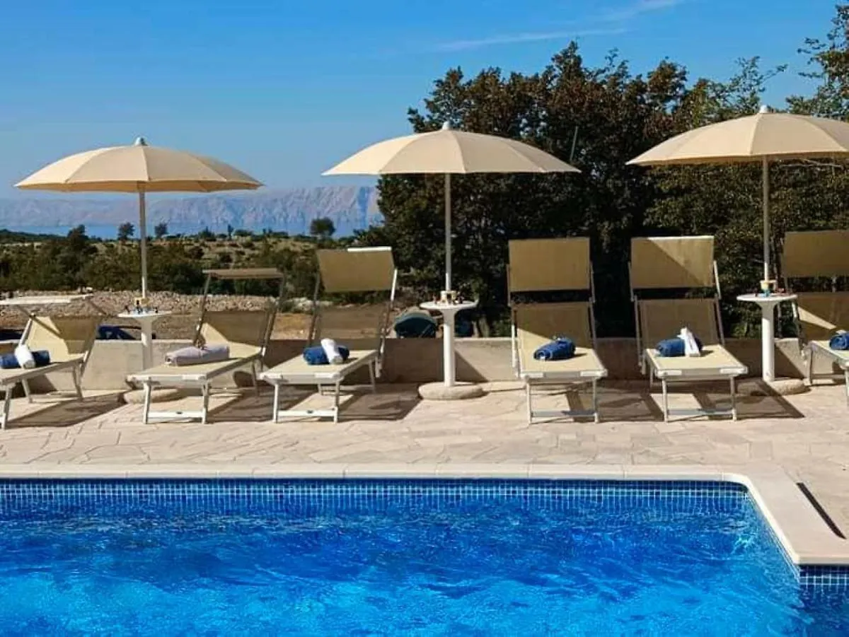 Holiday Home Petra Ledenice Villa
