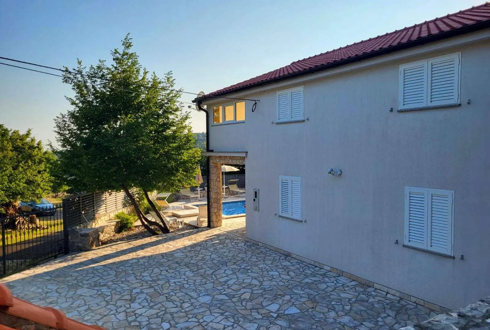 Villa Holiday Home Petra Ledenice